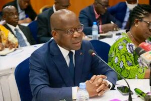 don-de-sang-pierre-dimba-ministre-sante